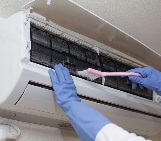 Cleaning An Air Conditioner Filter